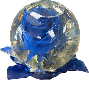 Everlasting Rose Globe